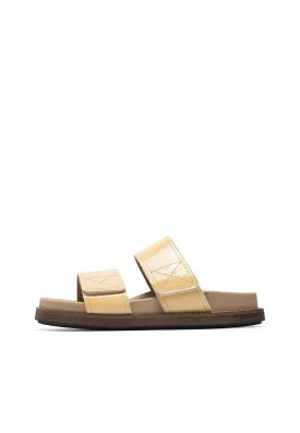 CASKIMMI Velcro Slide Patent
