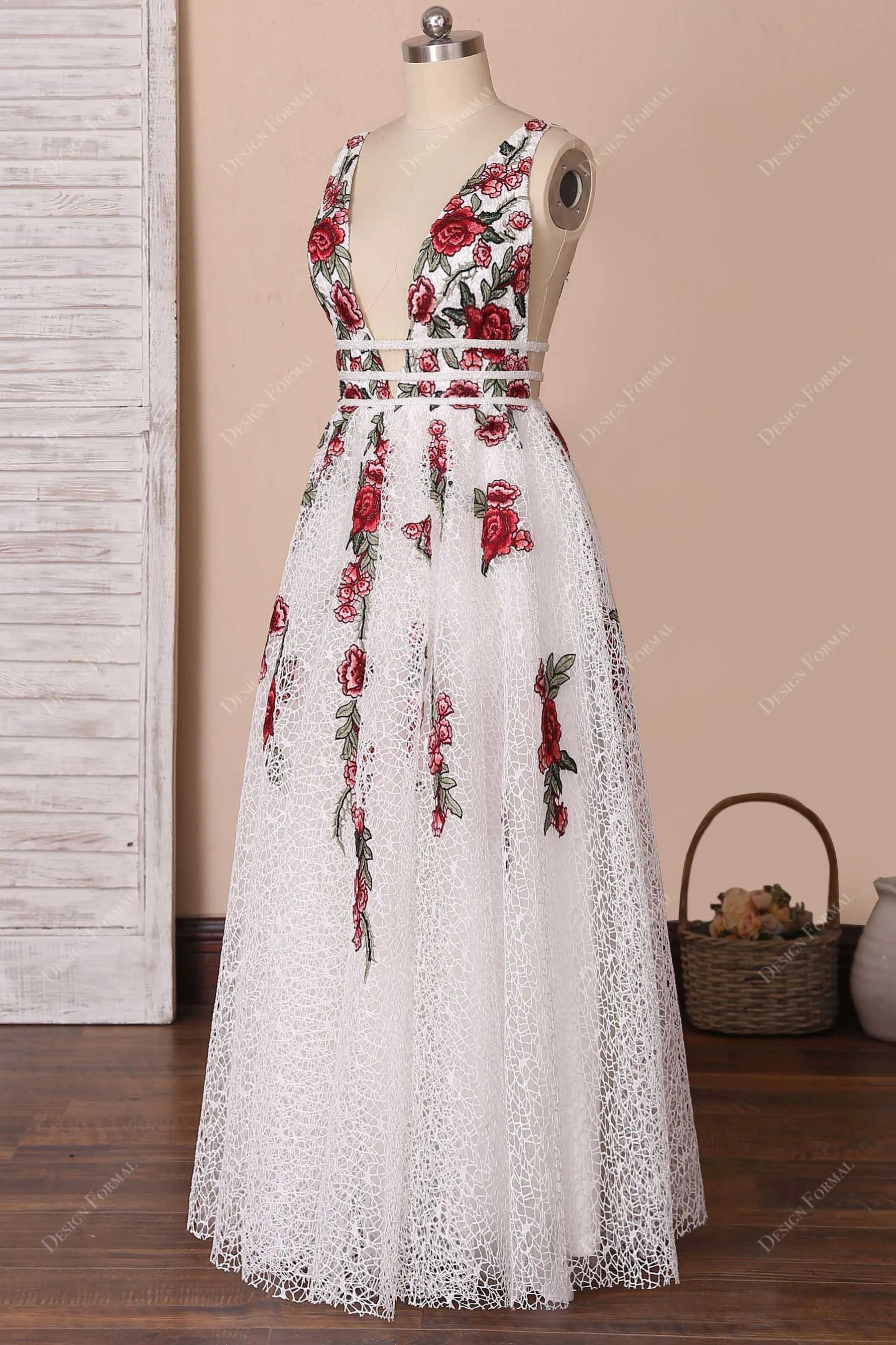 Fairy Red Flowers Intricate Floor Length Lace Formal Dress