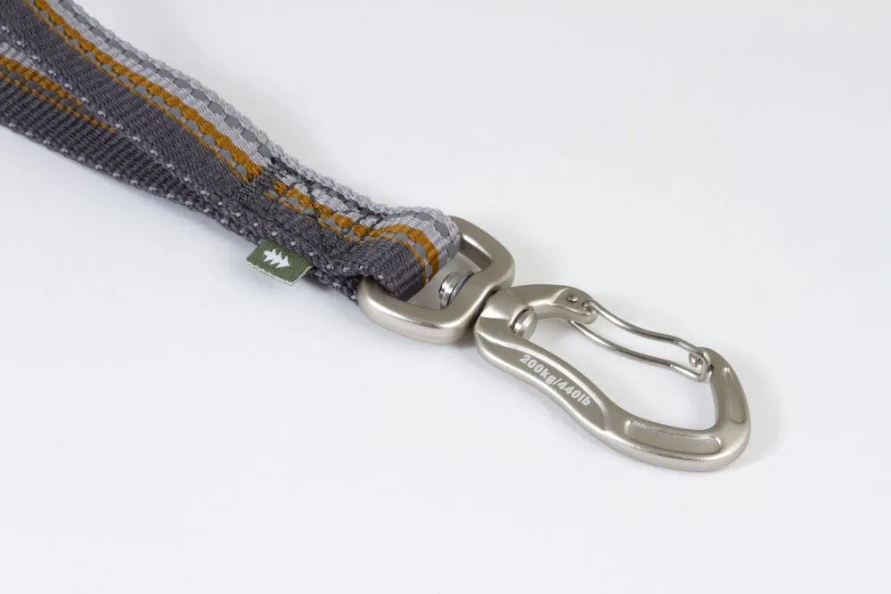 Hurtta Dog Leash: Adjustable Eco, Blackberry