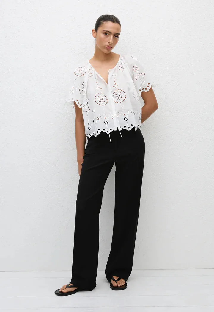 (PRE-ORDER) BRODERIE BLOUSE - WHITE